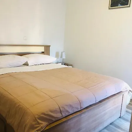 Apartmani Veronika Sukosan Exterior photo
