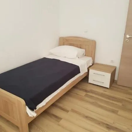 Apartmani Veronika Sukosan Exterior photo
