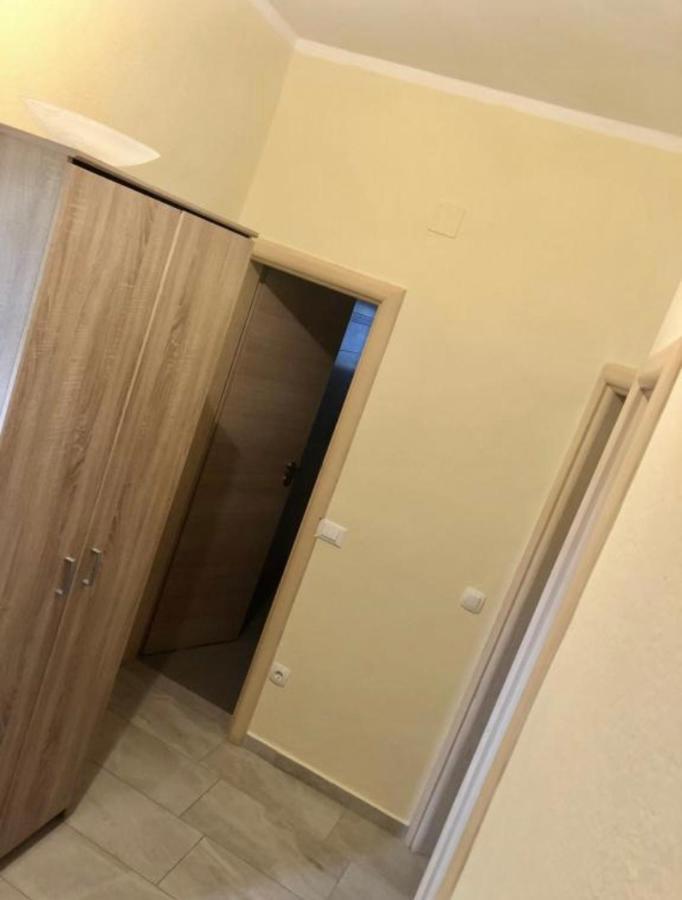 Veronika Apartment *